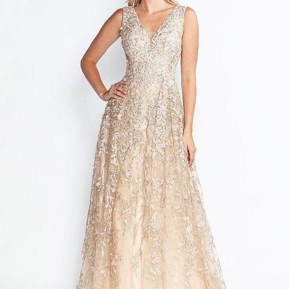 Lenovia “champagne gold” dress Gown V-Neck Wedding formal lace beads‎ tulle L